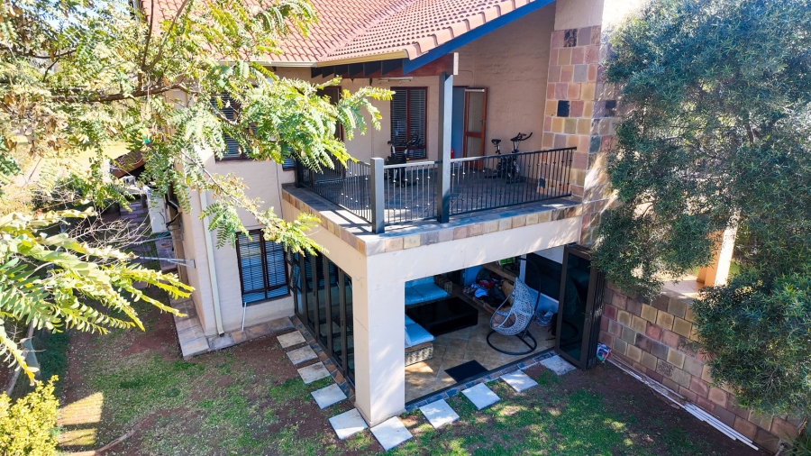 To Let 3 Bedroom Property for Rent in The Coves North West